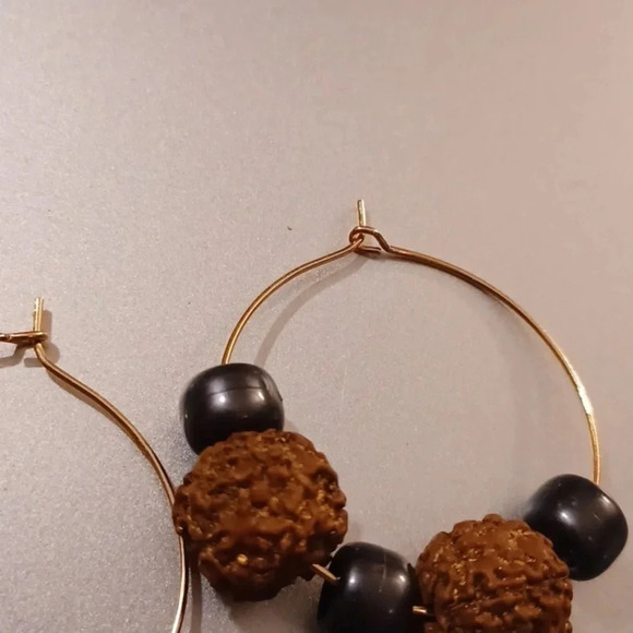 ❤️Handmade Wooden Bead Earring Hoops with plastic Beads - Picture 5 of 5